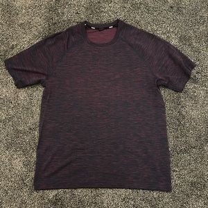 Seamless Reign Tech Short Sleeve